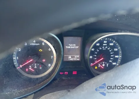 2013 Hyundai Santa Fe Sport z USA, uszkodzony, nr VIN 5XYZU3LB2DG062719